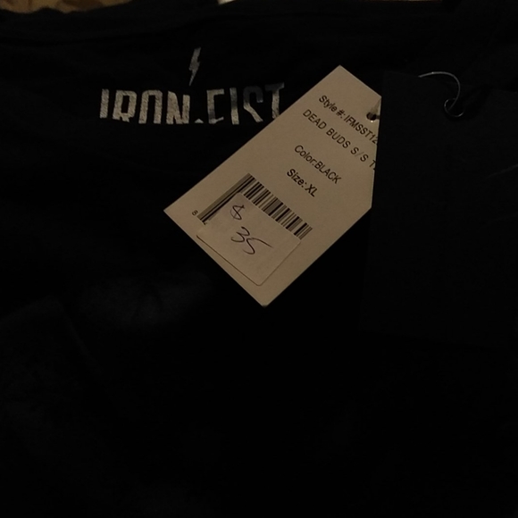 Shirt - Picture 5 of 5